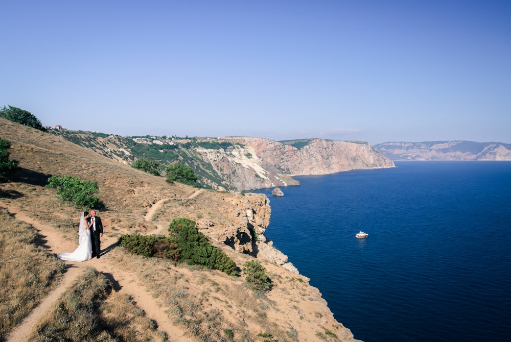 Элегантная свадьба у моря в Крыму. Студия Инны Бажан.
